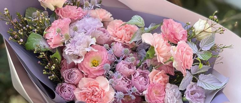 Красивый букет цветов для девушки в подарок