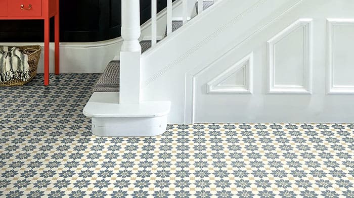 Виниловые полы Baroque Rubens Blue от Lifestyle Floors — это износостойкий пол с модной поверхностью с синим рисунком. От 25,49 фунтов стерлингов/м2. Красота!